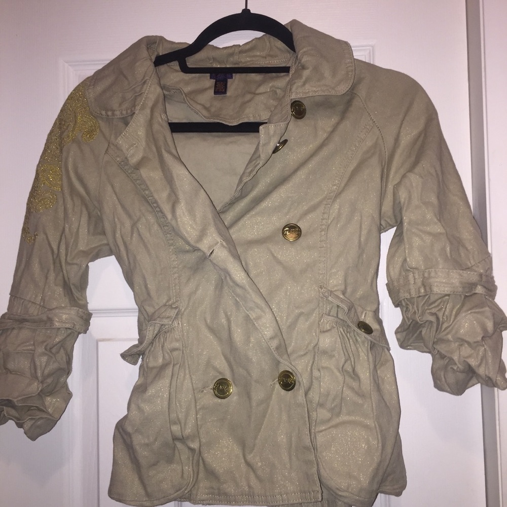 Dereon Blazer